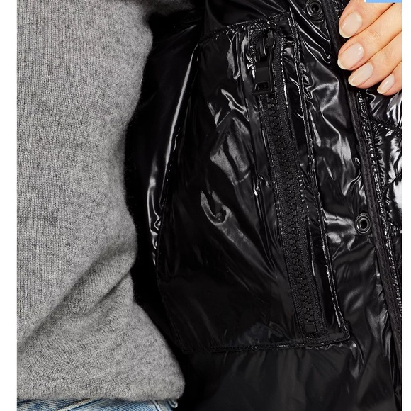 ❤️ Bloomingdale’s Aqua Lacquer Ella Down Puffer Onyx Jacket - ❤️ - Picture 6 of 8